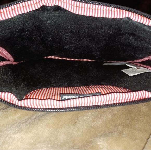 Herschel Heritage Sleeve for iPad Mini Black/Tan - Picture 2 of 4